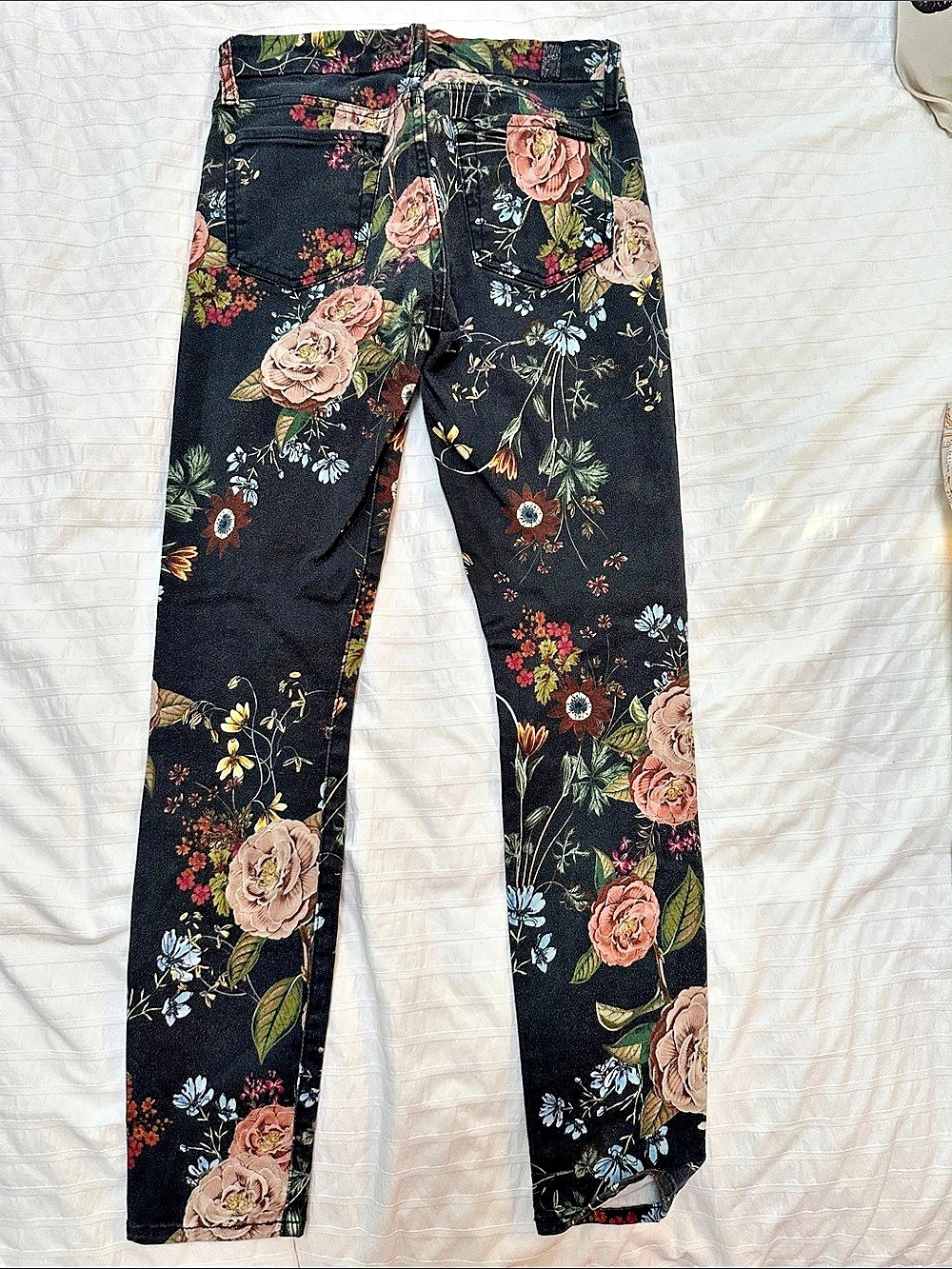7 for all mankind Floral Skinny Jeans Waist 24 in Black & Pink